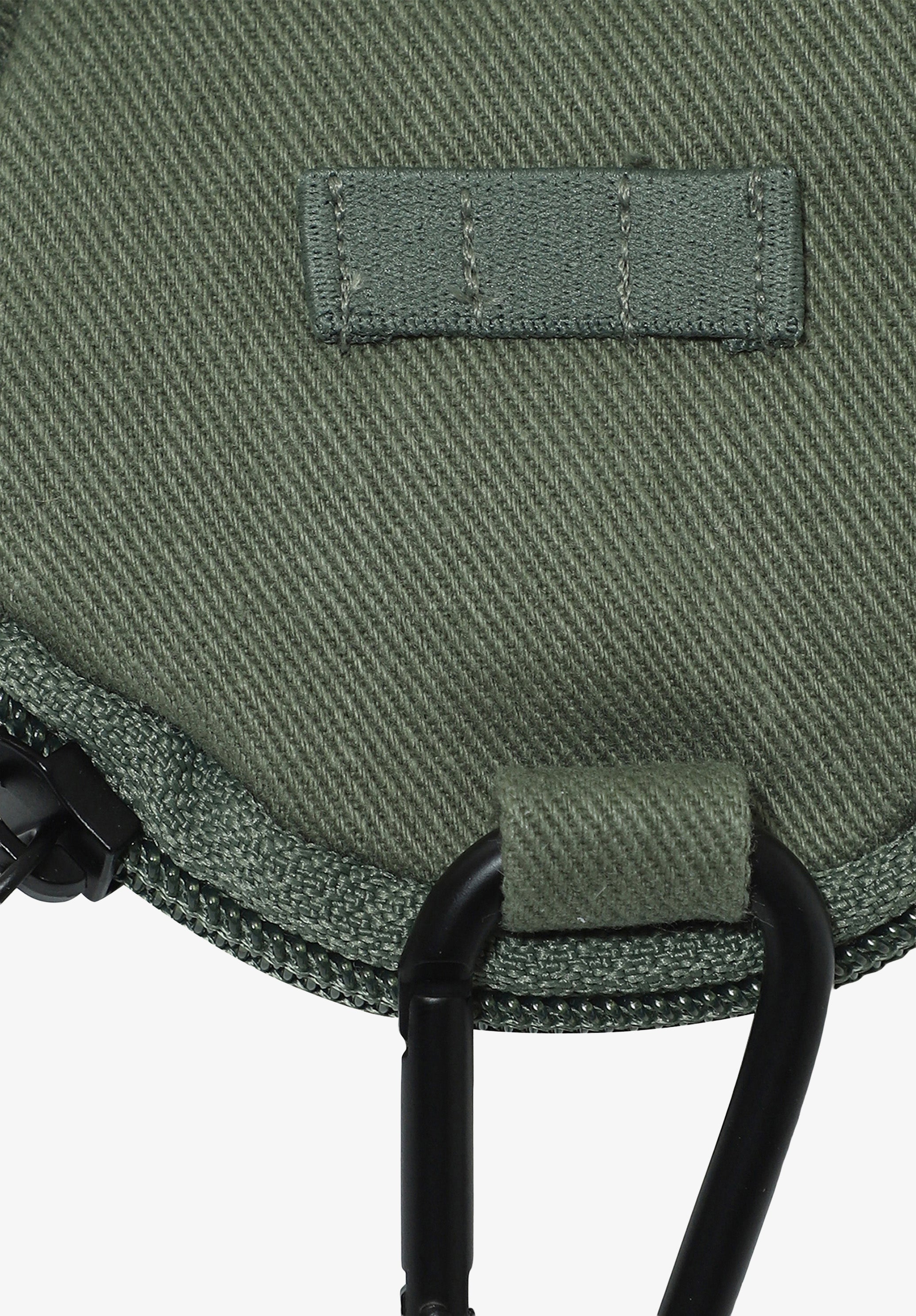 A.P.C. Mini-Cap Schlüsselanhänger TU schwarz Golf